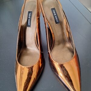 Nine West Copper slingback pumps